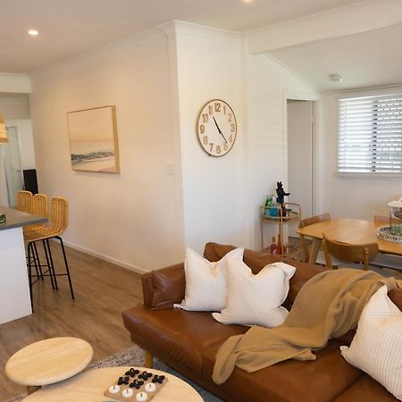 Comfortable Beach Home Scarborough Esterno foto