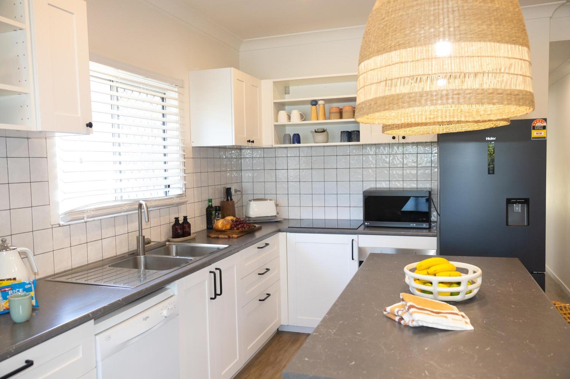 Comfortable Beach Home Scarborough Esterno foto